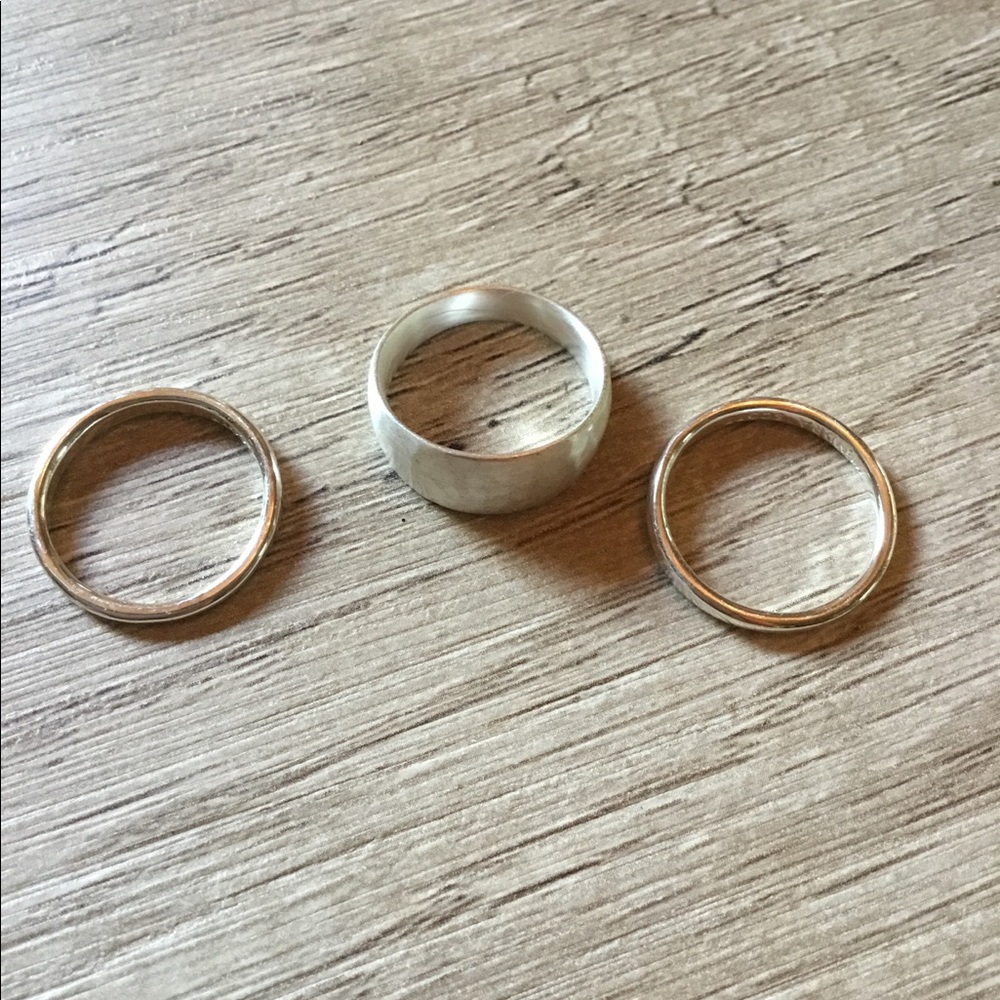 Kendra Scott Silver trio ring set